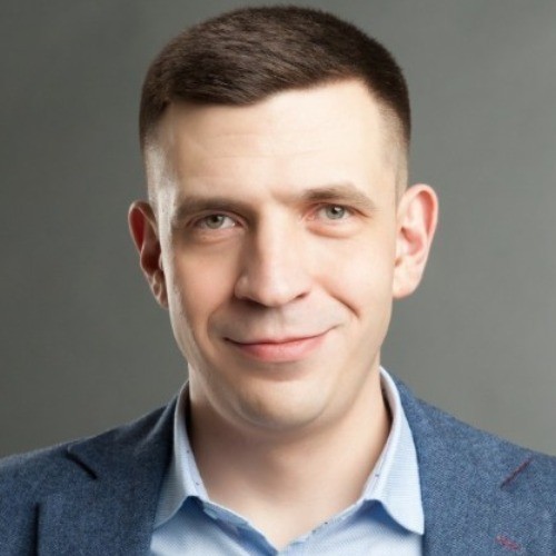 Андрей Табакаев — автор обзора